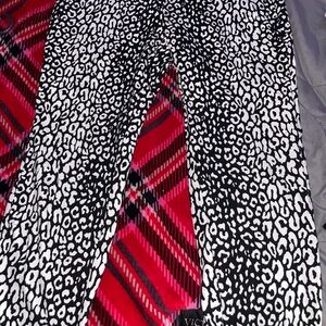 Michael Kors Black and White Patterned Garment